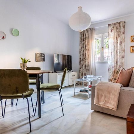 Piso Con Patio Privado Y Parking Nervion Sevilla Dış mekan fotoğraf