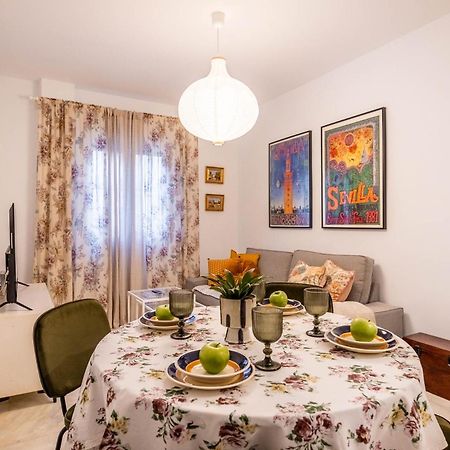 Piso Con Patio Privado Y Parking Nervion Sevilla Dış mekan fotoğraf
