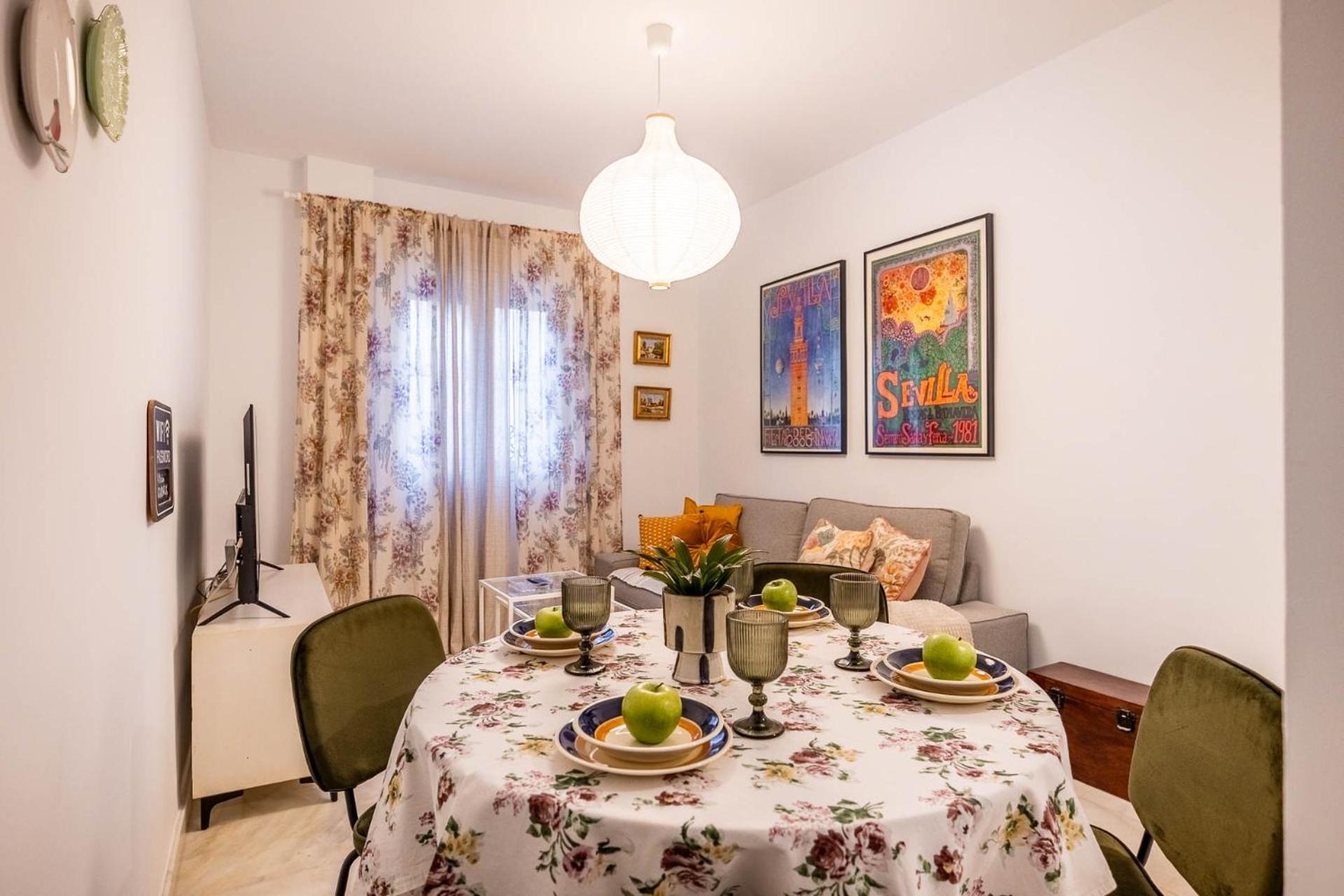 Piso Con Patio Privado Y Parking Nervion Sevilla Dış mekan fotoğraf